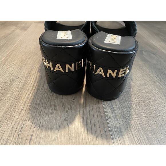 Chanel Leather Slides Interlocking CC Logo Women's Size 37 Black - Picture 5 of 10